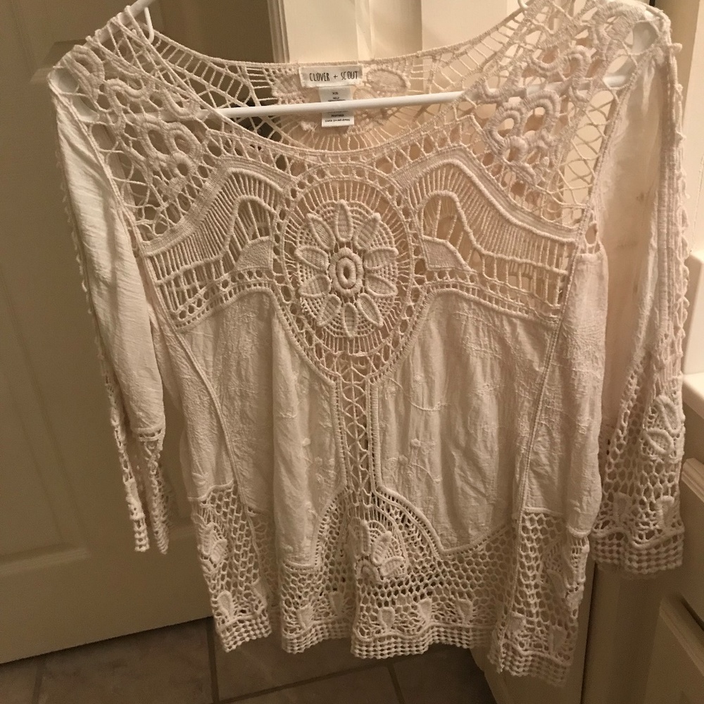 Clover & Scout off white blouse xsmall